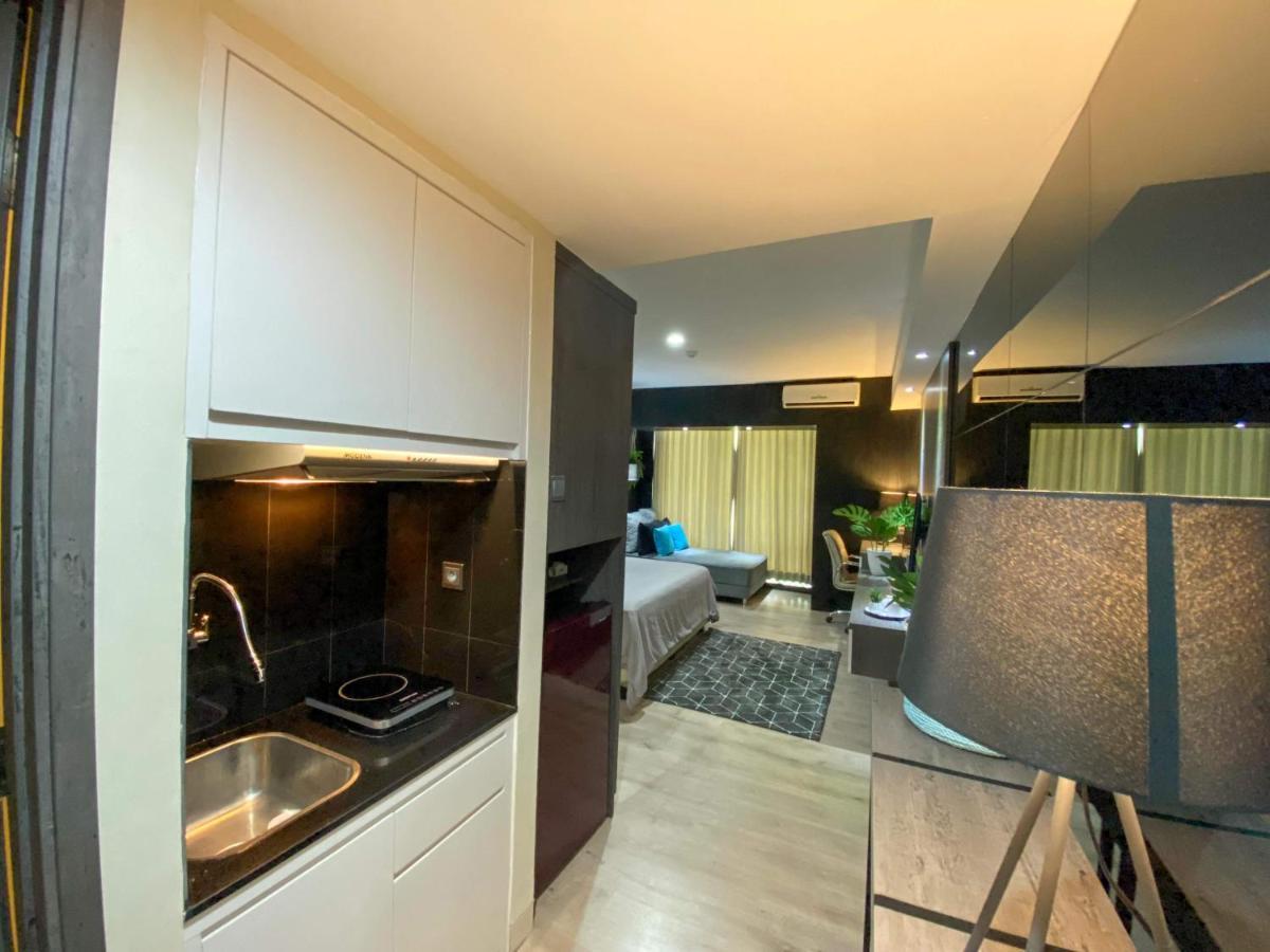 Lavenderbnb Room 8 At Mataram City ジョグジャカルタ エクステリア 写真