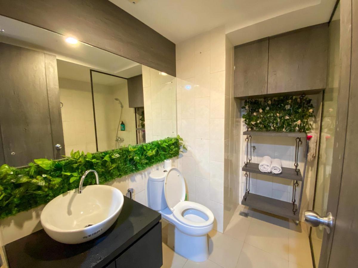 Lavenderbnb Room 8 At Mataram City ジョグジャカルタ エクステリア 写真